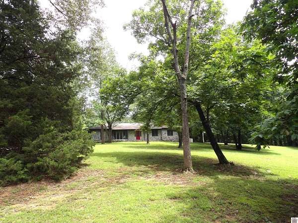 10.5 Acres of Recreational Land with Home for Sale in Benton, Kentucky