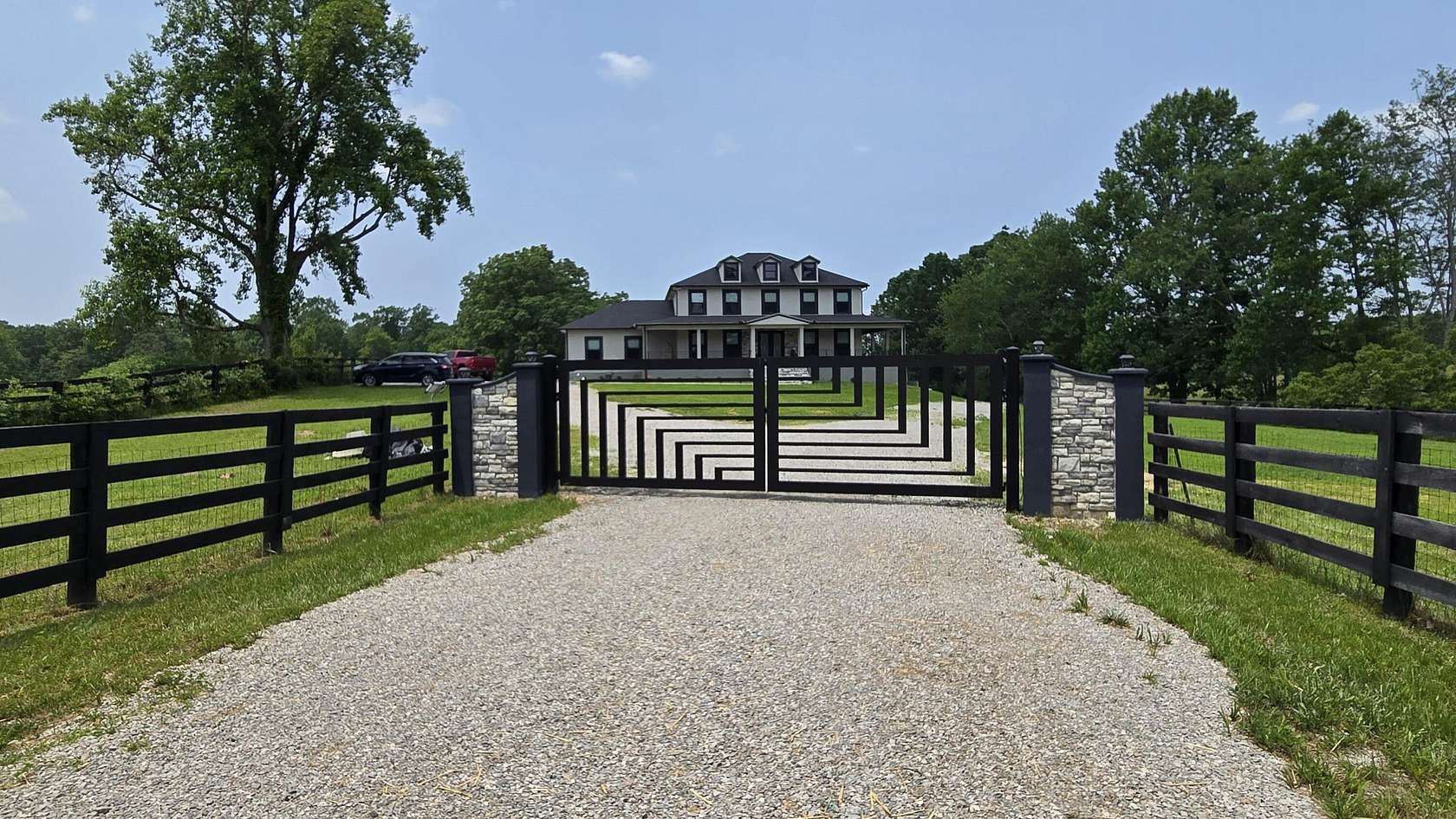 5 Acres of Residential Land with Home for Sale in London, Kentucky