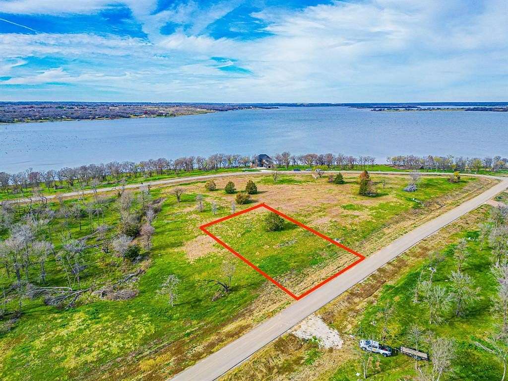 1 Acre of Residential Land for Sale in Corsicana, Texas