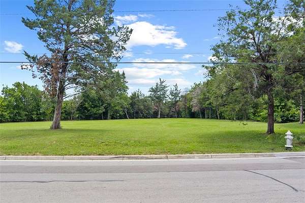 0.76 Acres of Residential Land for Sale in Fort Worth, Texas