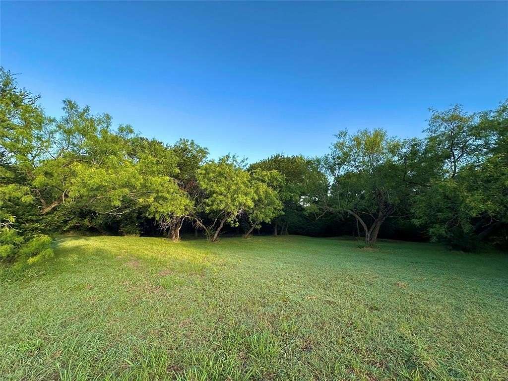 1.23 Acres of Residential Land for Sale in Cedar Hill, Texas