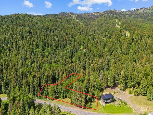 1 Acre of Land for Sale in Donnelly, Idaho