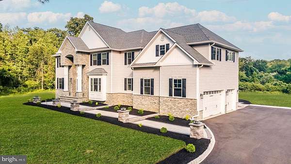 2.13 Acres of Residential Land with Home for Sale in Monroe Township, New Jersey