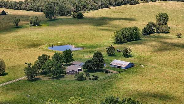 7 Acres of Residential Land with Home for Sale in Verona, Missouri