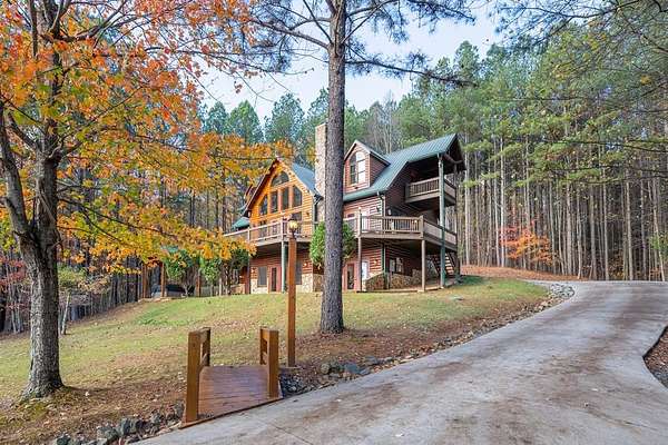 1.5 Acres of Residential Land with Home for Sale in Ellijay, Georgia