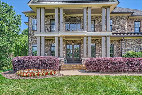 4 Acres of Residential Land with Home for Sale in Huntersville, North Carolina