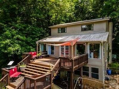 2 Acres of Mixed-Use Land for Sale in Benton, Tennessee