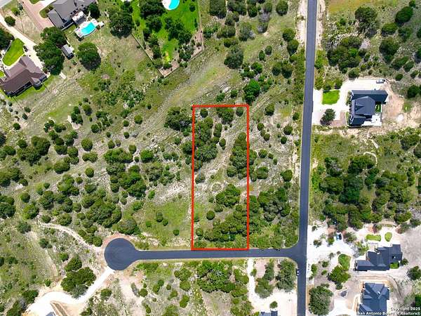 1 Acre of Residential Land for Sale in Spring Branch, Texas