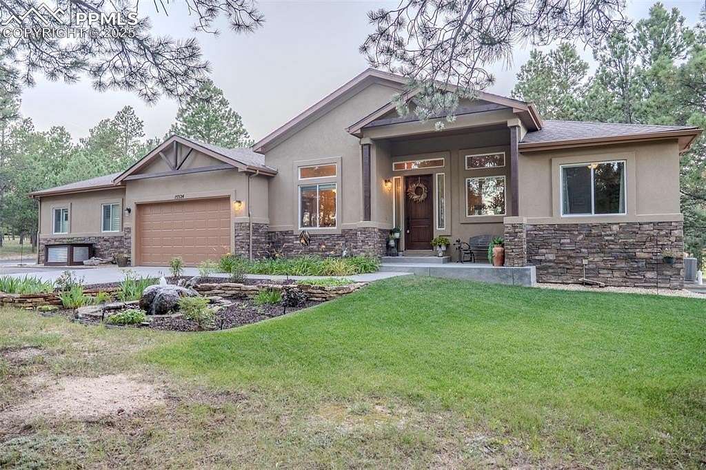 2.6 Acres of Residential Land with Home for Sale in Colorado Springs, Colorado