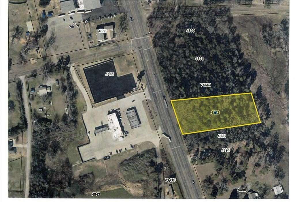 2 Acres of Land for Sale in Nacogdoches, Texas