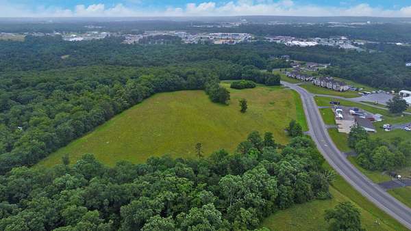 27.7 Acres of Commercial Land for Sale in Crossville, Tennessee