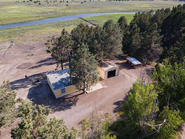47.1 Acres of Recreational Land with Home for Sale in Chiloquin, Oregon