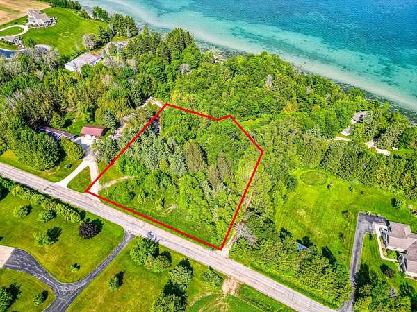 2.56 Acres of Residential Land for Sale in Kewaunee, Wisconsin