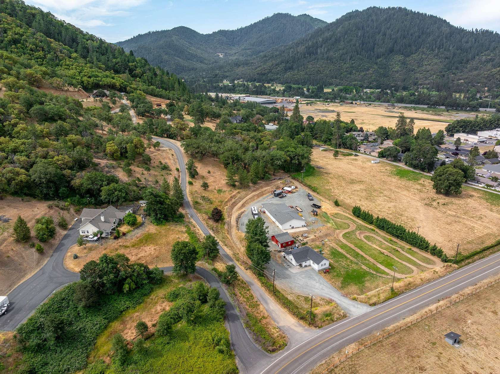 2.84 Acres of Residential Land for Sale in Rogue River, Oregon