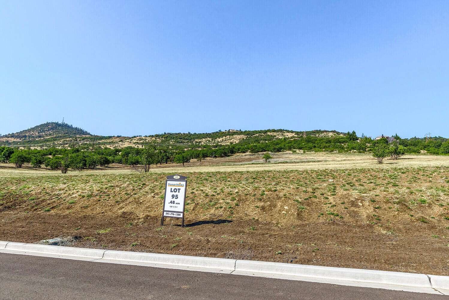 0.49 Acres of Residential Land for Sale in Medford, Oregon
