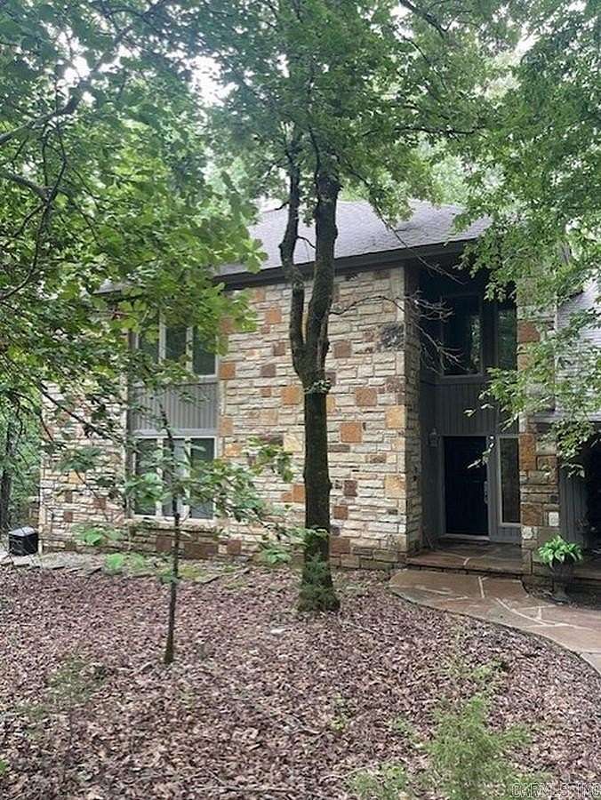 20.6 Acres of Land with Home for Sale in Mount Ida, Arkansas