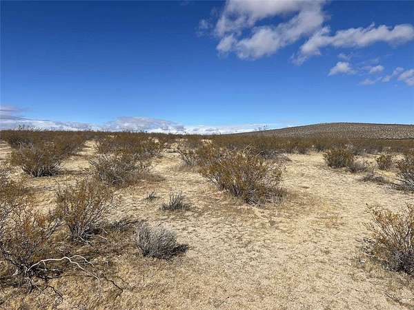 19.9 Acres of Land for Sale in California City, California