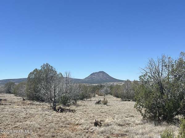 20 Acres of Land for Sale in Ash Fork, Arizona