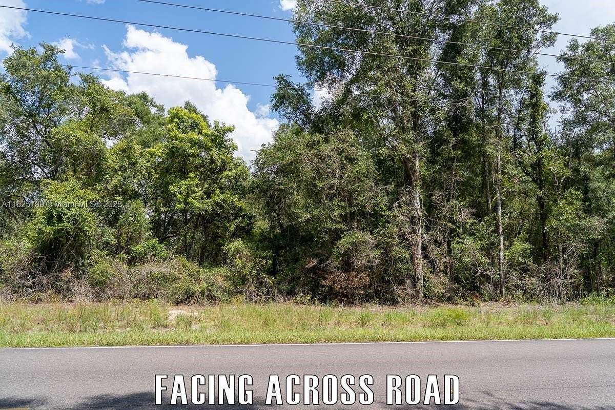 2.12 Acres of Residential Land for Sale in Fanning Springs, Florida