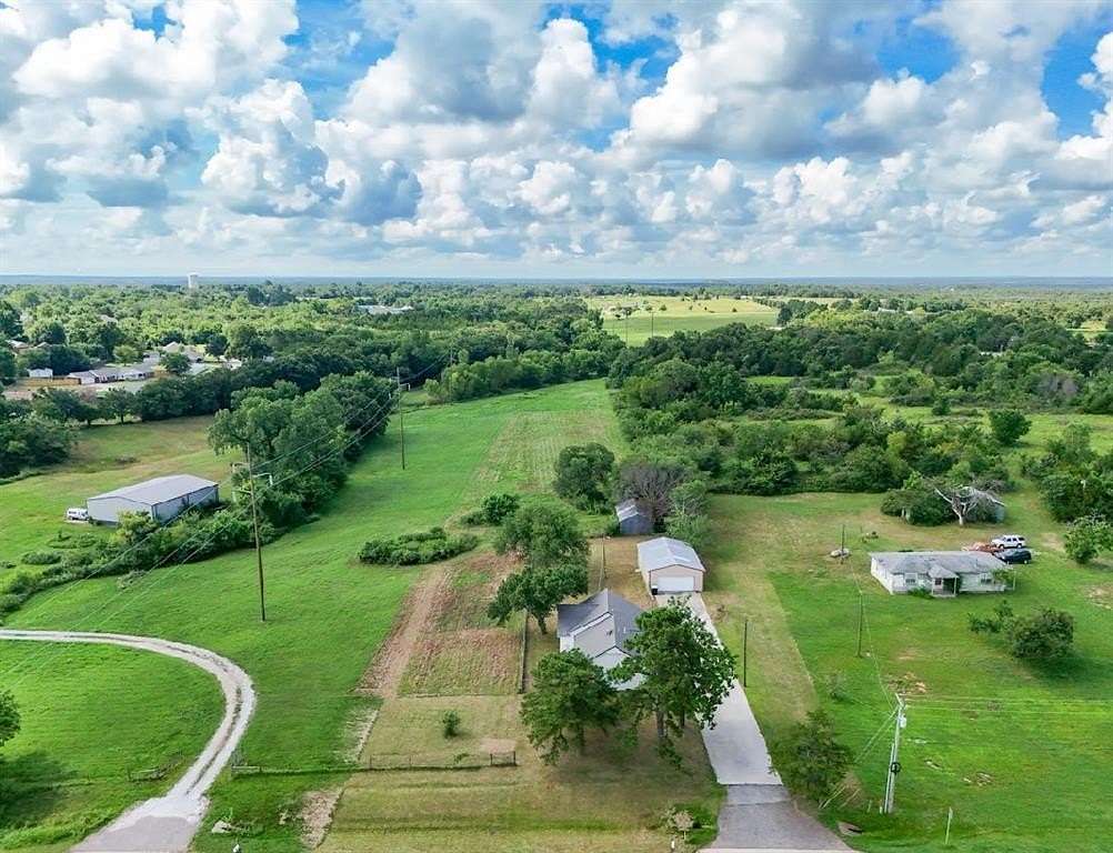 2.5 Acres of Residential Land with Home for Sale in Tecumseh, Oklahoma