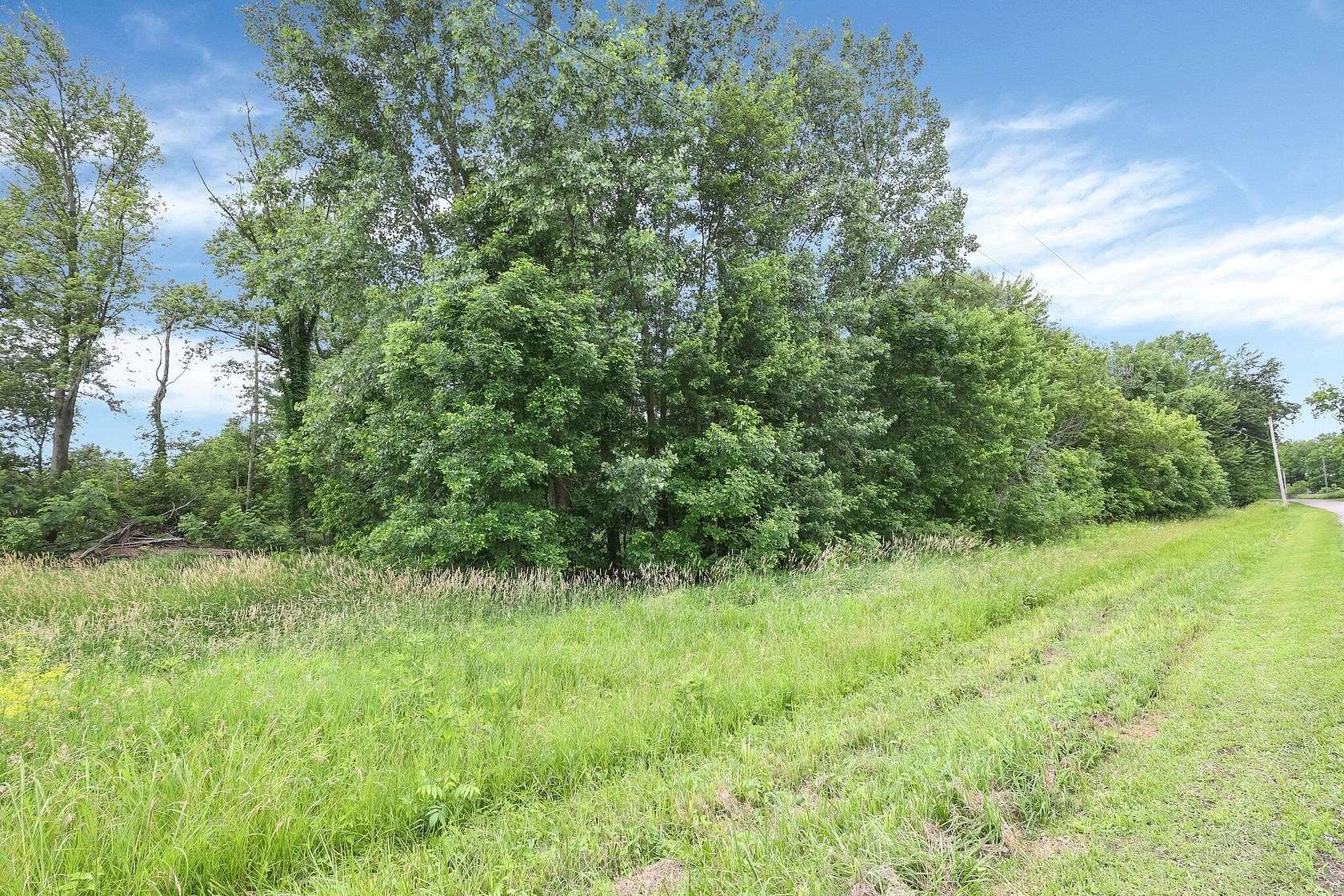 1.45 Acres of Land for Sale in Richwood, Ohio