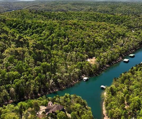 9.24 Acres of Residential Land for Sale in Eureka Springs, Arkansas