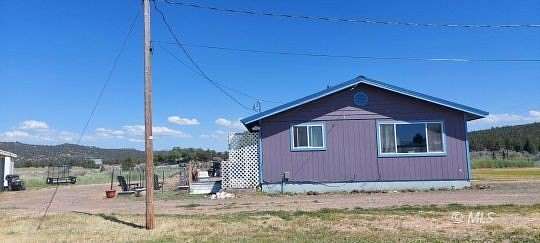 2.75 Acres of Residential Land with Home for Sale in Alturas, California
