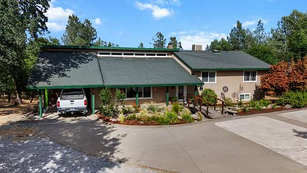 19.6 Acres of Land with Home for Sale in Igo, California