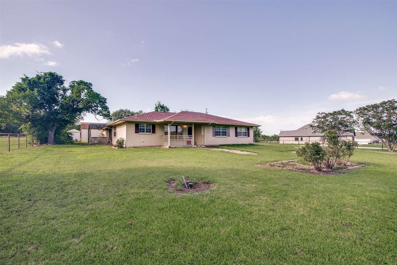 1.85 Acres of Land with Home for Sale in Canton, Texas