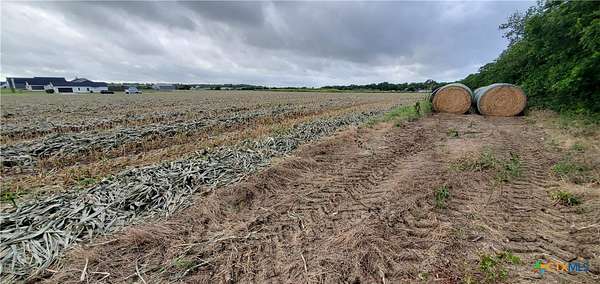 5.84 Acres of Mixed-Use Land for Sale in Temple, Texas