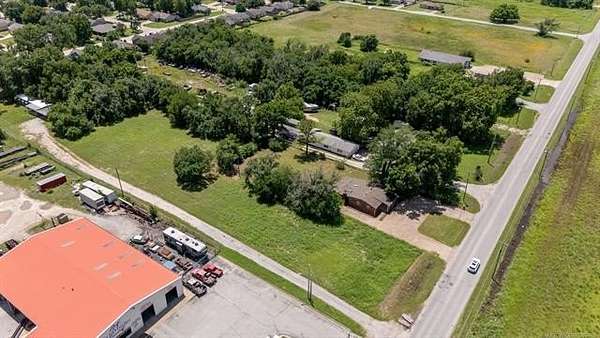 1.55 Acres of Commercial Land for Sale in Bixby, Oklahoma