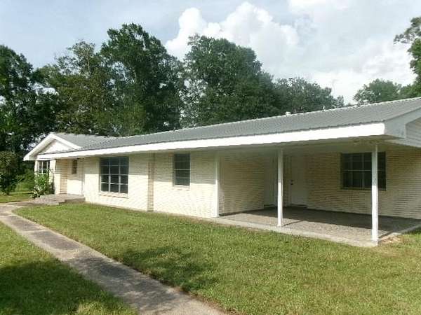 1.75 Acres of Land with Home for Sale in Picayune, Mississippi