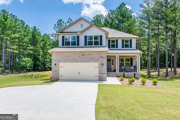 1.58 Acres of Residential Land with Home for Sale in Maysville, Georgia