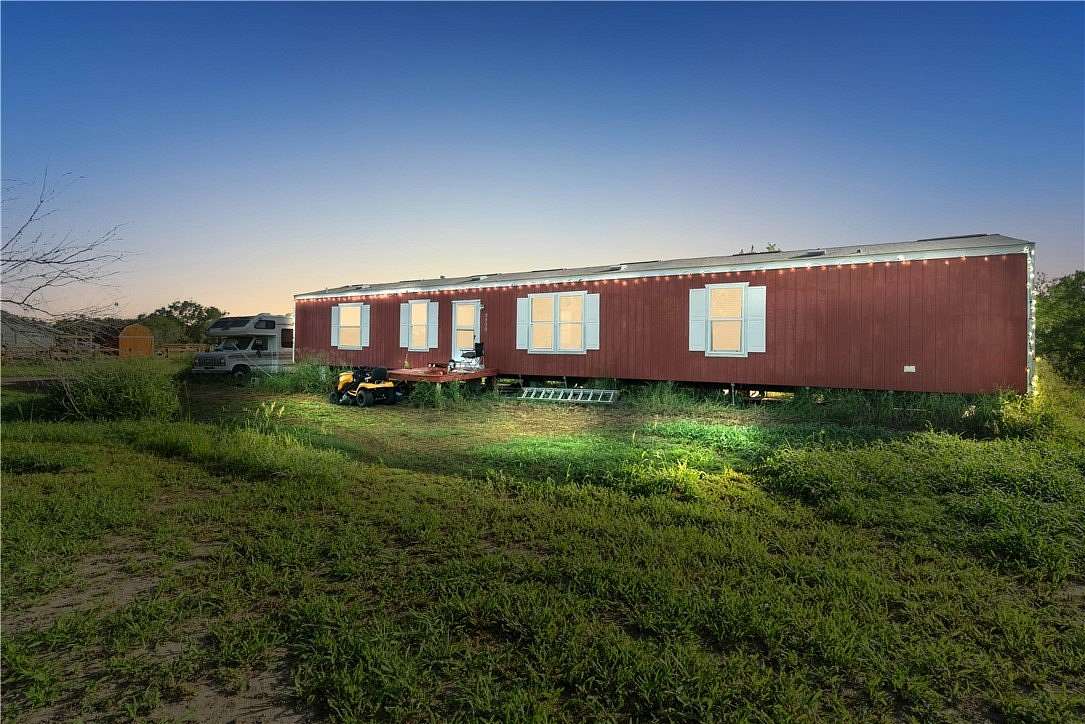 2.76 Acres of Residential Land with Home for Sale in Robstown, Texas