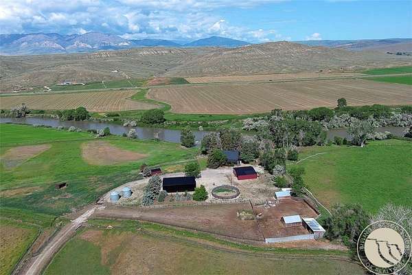 39.3 Acres of Agricultural Land with Home for Sale in Belfry, Montana