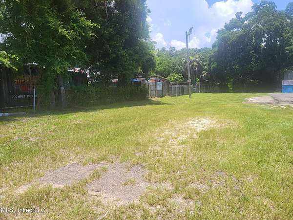0.14 Acres of Commercial Land for Sale in Gulfport, Mississippi