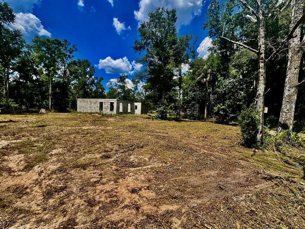 5 Acres of Residential Land for Sale in Cross City, Florida