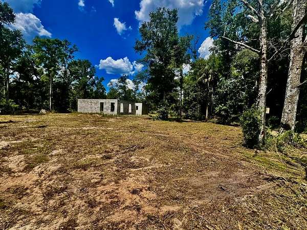 5 Acres of Residential Land for Sale in Cross City, Florida