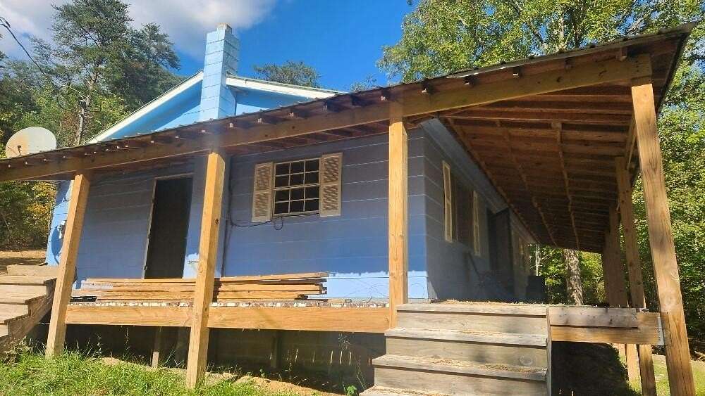 2 Acres of Residential Land with Home for Sale in Pikeville, Tennessee