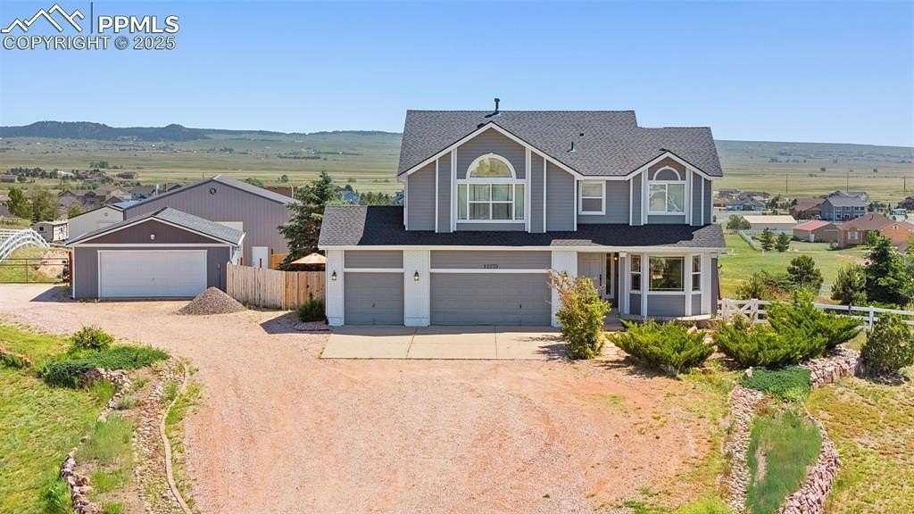 2.53 Acres of Residential Land with Home for Sale in Elbert, Colorado