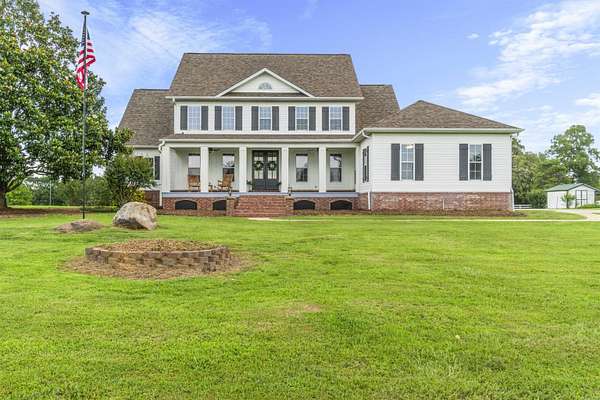 10.2 Acres of Land with Home for Sale in Searcy, Arkansas