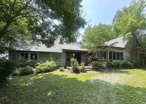 10 Acres of Land with Home for Sale in Solsberry, Indiana