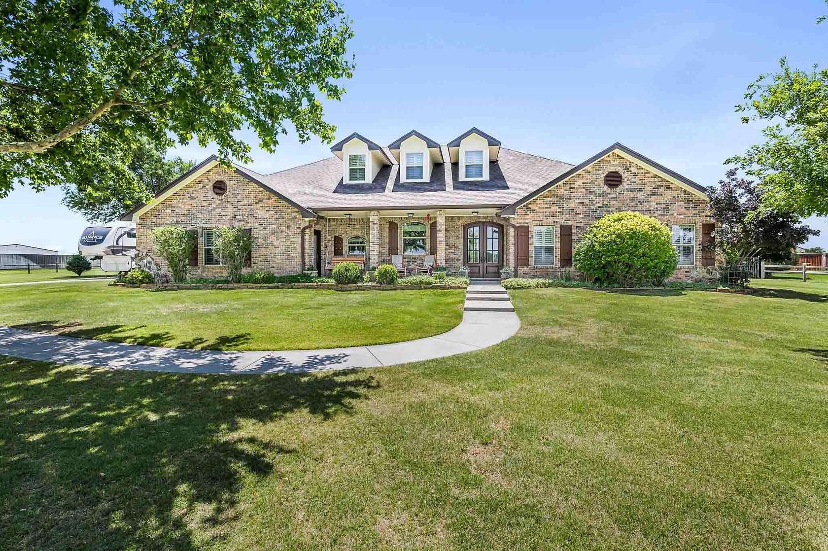 2 Acres of Residential Land with Home for Sale in Canyon, Texas