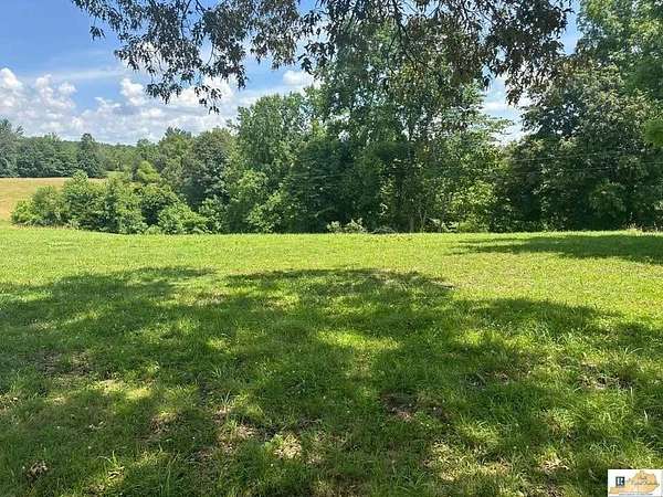 31.8 Acres of Recreational Land & Farm for Sale in Summersville, Kentucky