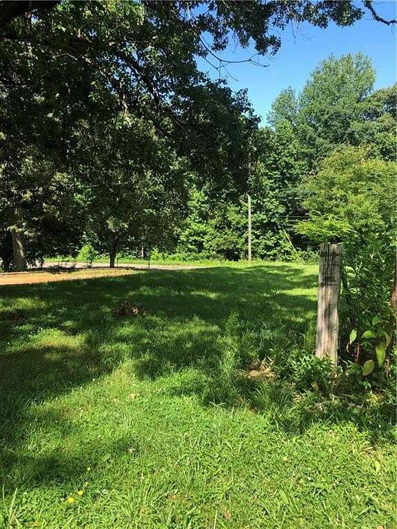 13 Acres of Land for Sale in Fairburn, Georgia