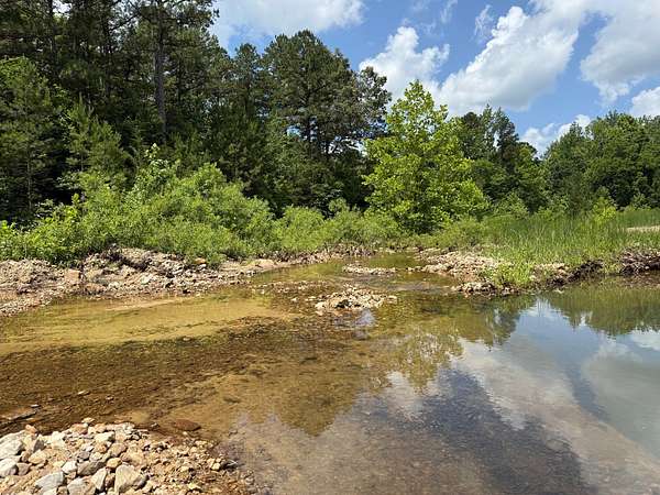 683 Acres of Recreational Land with Home for Sale in Brockwell, Arkansas