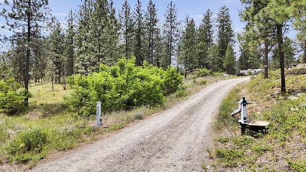 10 Acres of Land for Sale in Deer Park, Washington
