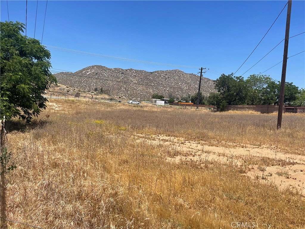 4.22 Acres of Mixed-Use Land for Sale in Hemet, California