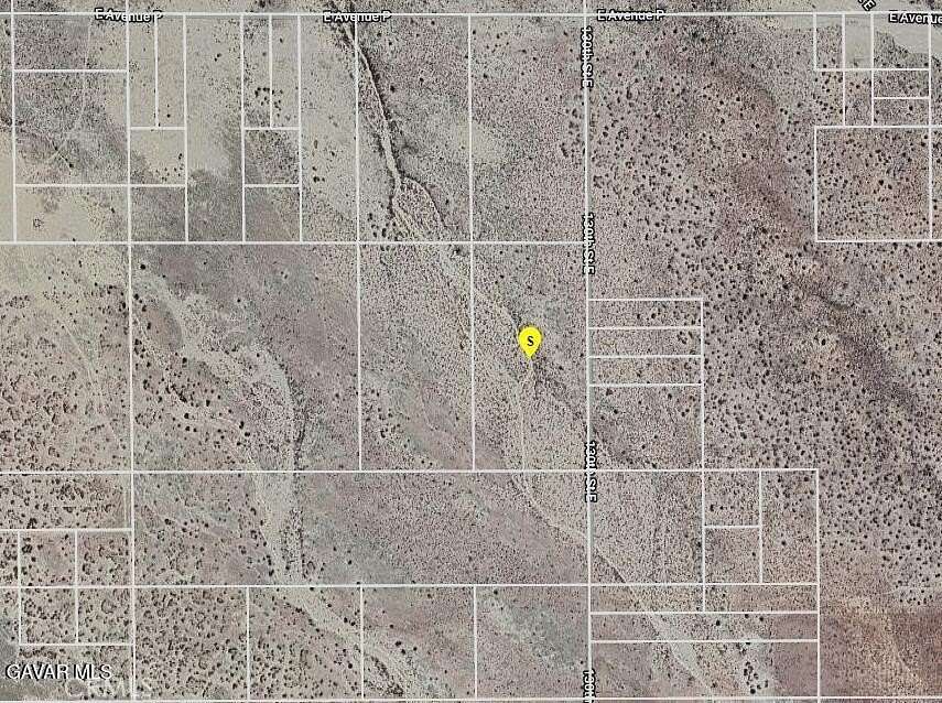 20.6 Acres of Agricultural & Residential Land for Sale in Palmdale, California