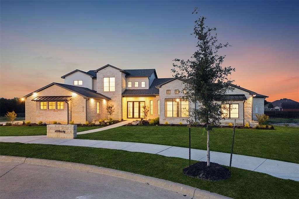 1.55 Acres of Land with Home for Sale in Midlothian, Texas